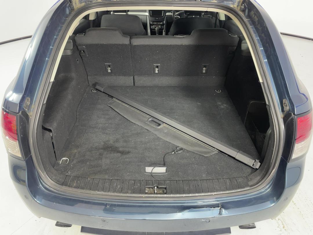 Photo '14' of Holden Commodore