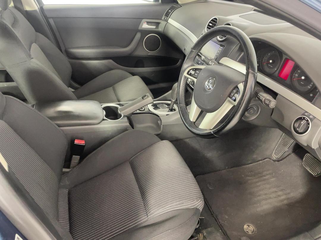 Photo '16' of Holden Commodore