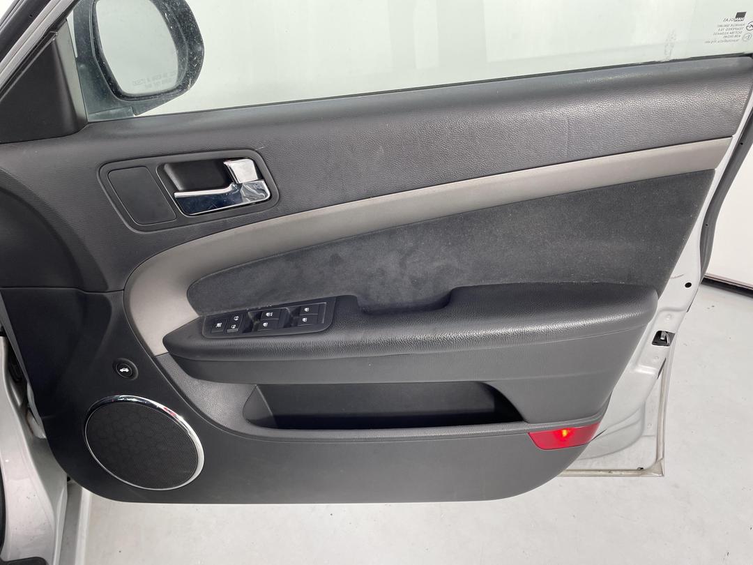 Photo '14' of Holden Epica