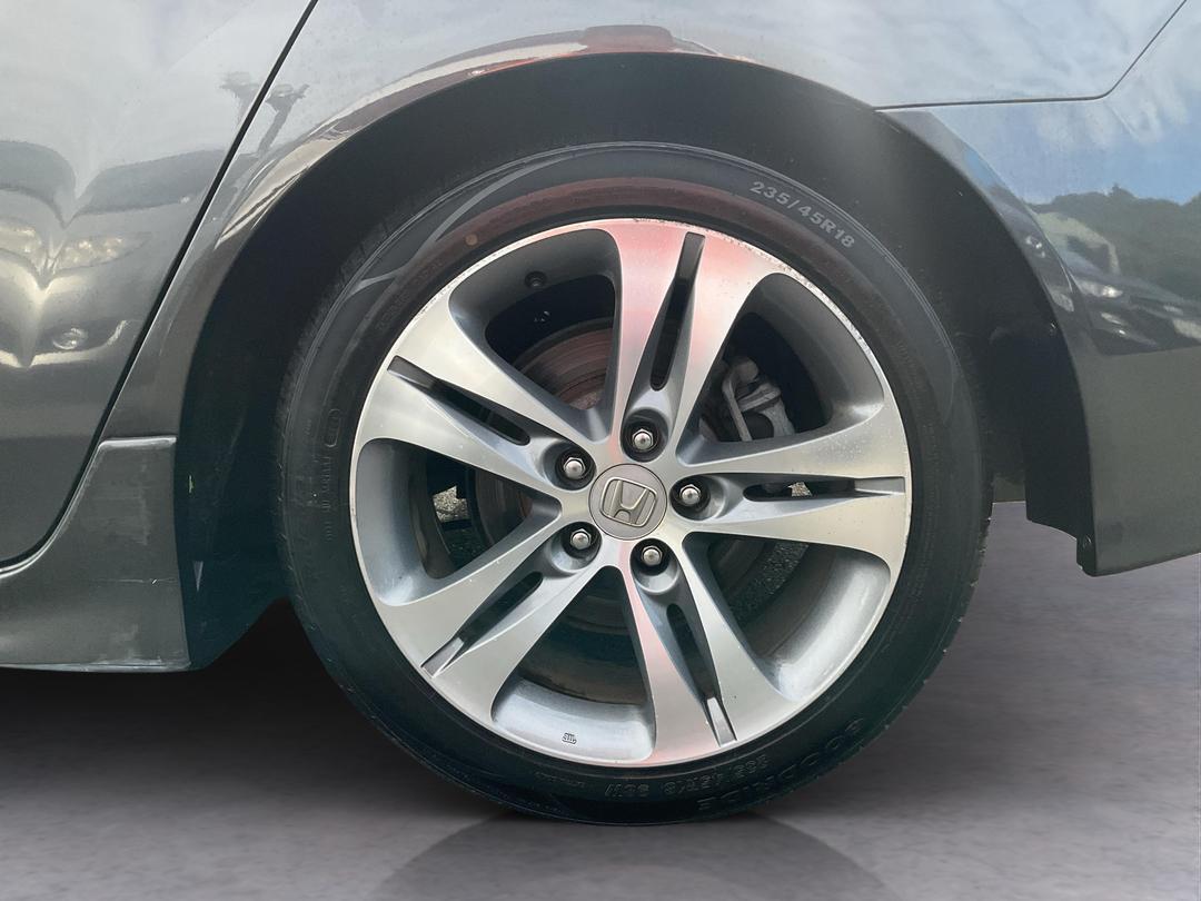 Photo '11' of Honda Accord