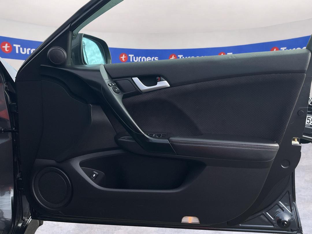 Photo '15' of Honda Accord