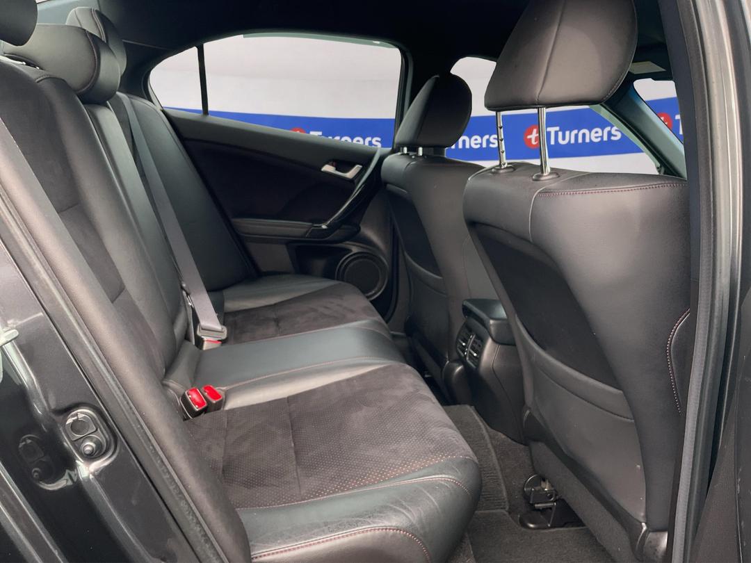 Photo '20' of Honda Accord