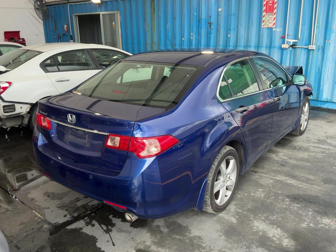 Photo '13' of Honda Accord Photo '13' of Honda Accord