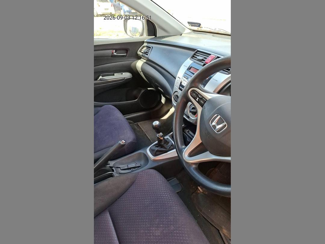 Photo '17' of Honda City S Photo '17' of Honda City S