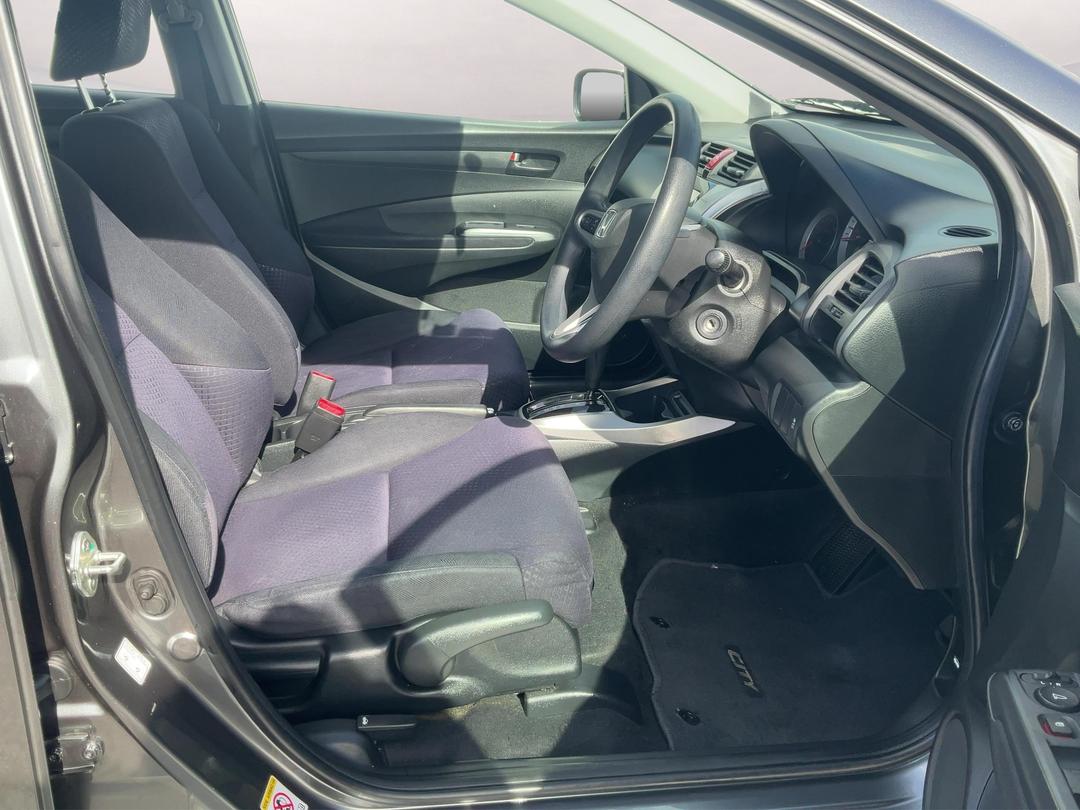 Photo '16' of Honda City