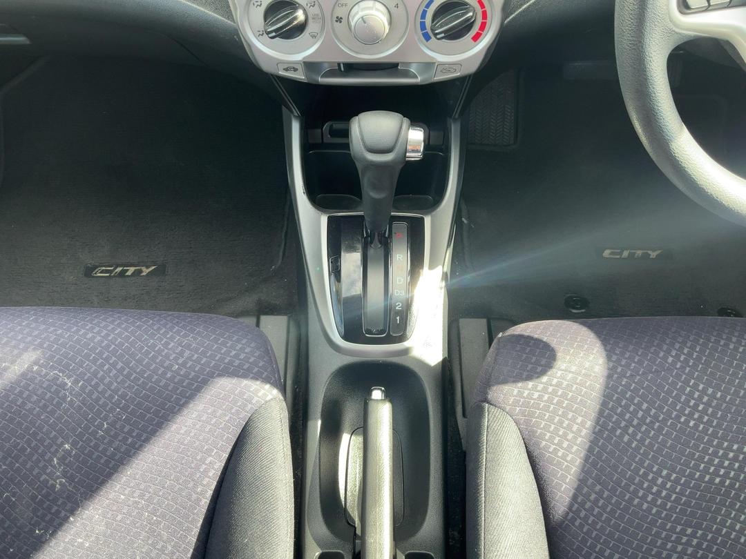Photo '18' of Honda City