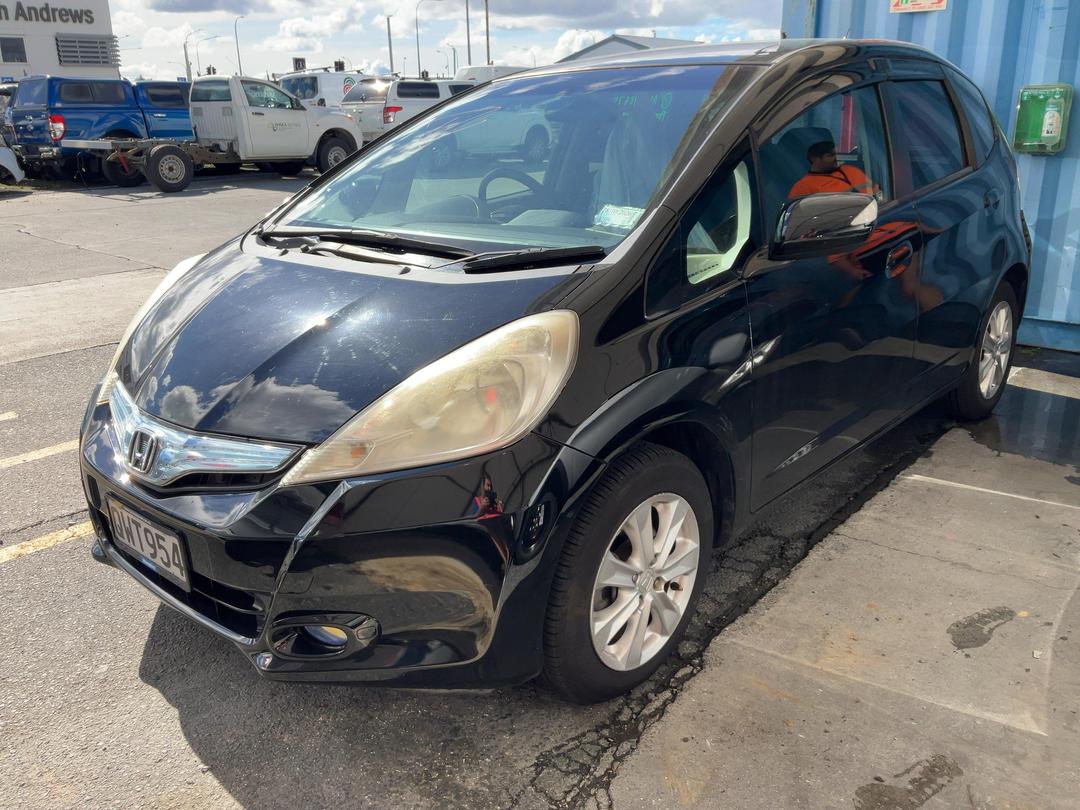 Photo '2' of Honda FIT