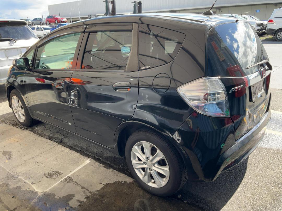 Photo '3' of Honda FIT