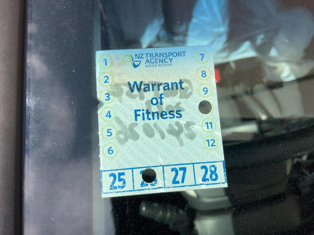 Photo '18' of Honda FIT