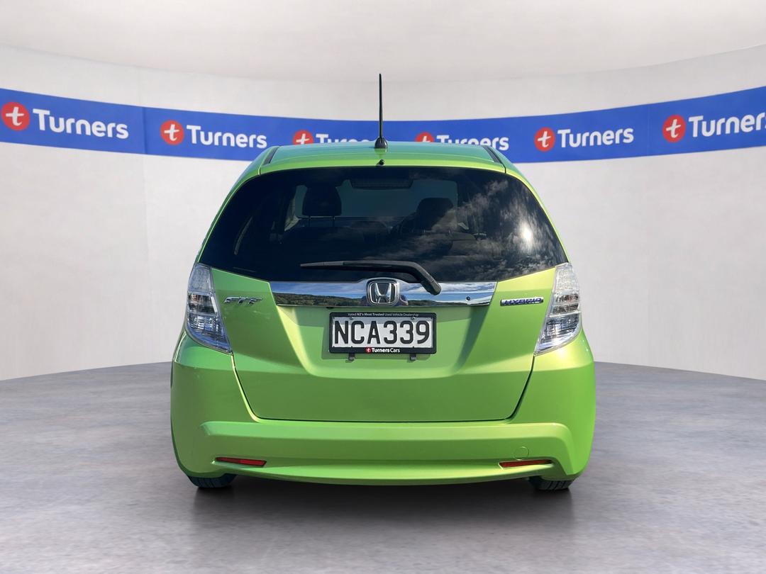 Photo '6' of Honda FIT