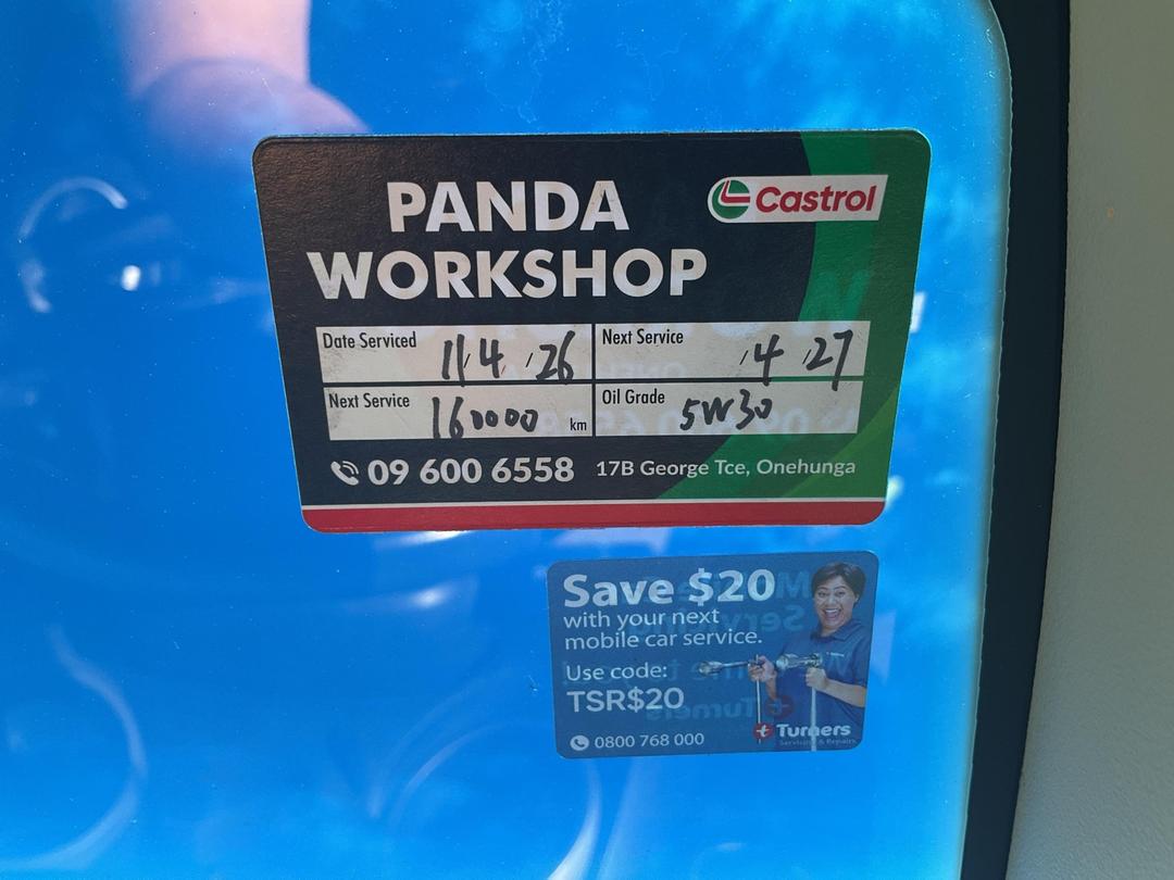 Photo '23' of Honda FIT