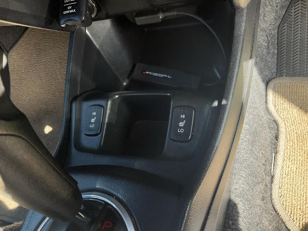 Photo '30' of Honda FIT