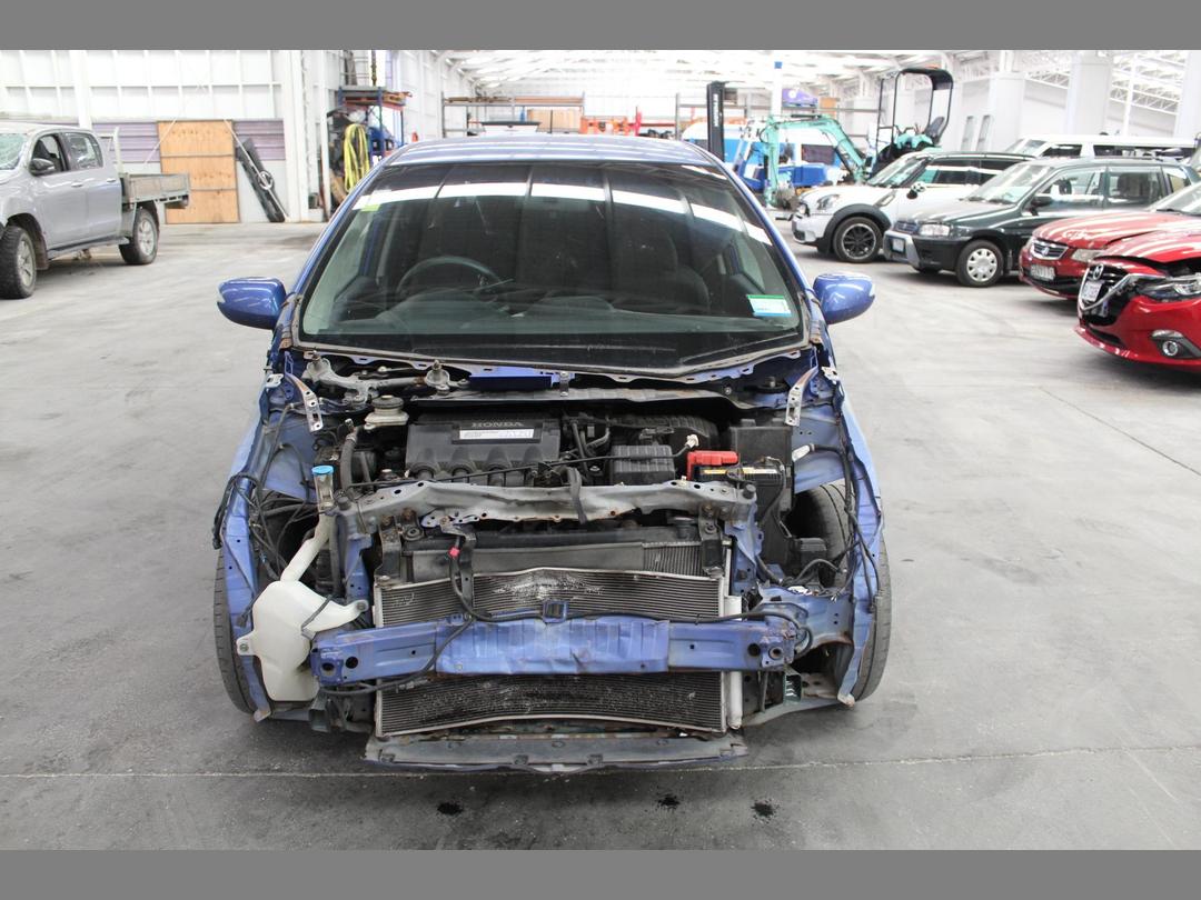 Photo '2' of Honda FIT Hybrid