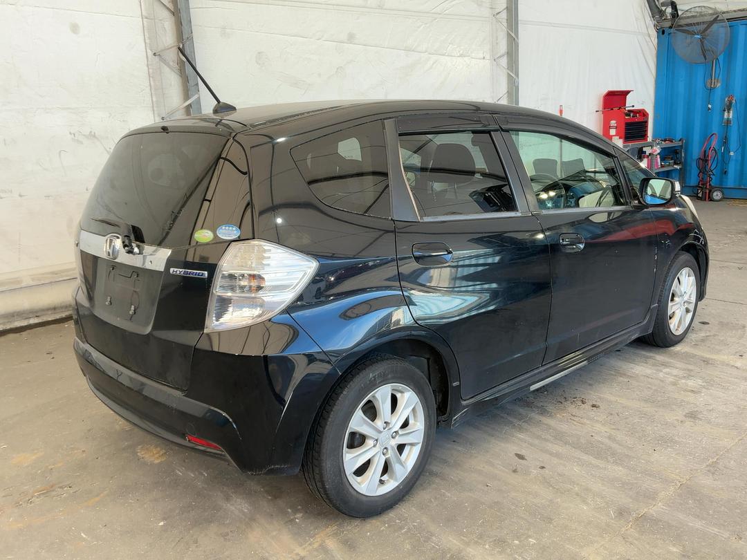 Photo '13' of Honda FIT Photo '13' of Honda FIT