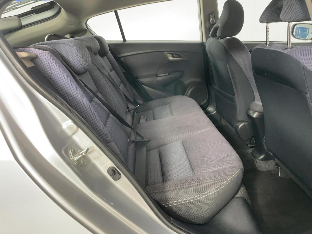 Photo '20' of Honda Insight