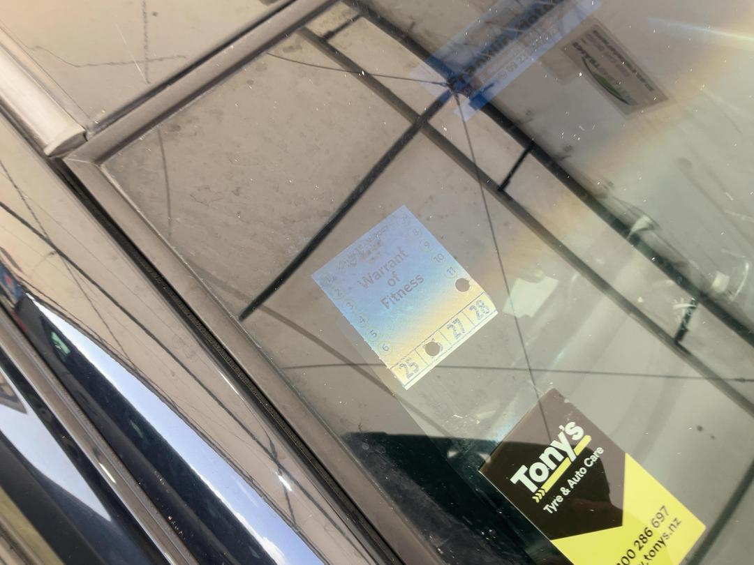 Photo '21' of Honda Insight Hybrid