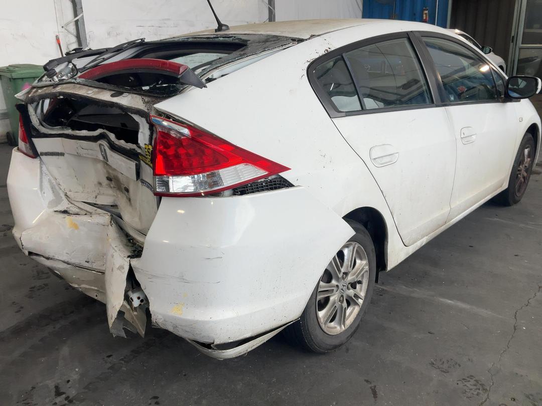 Photo '7' of Honda Insight S Photo '7' of Honda Insight S