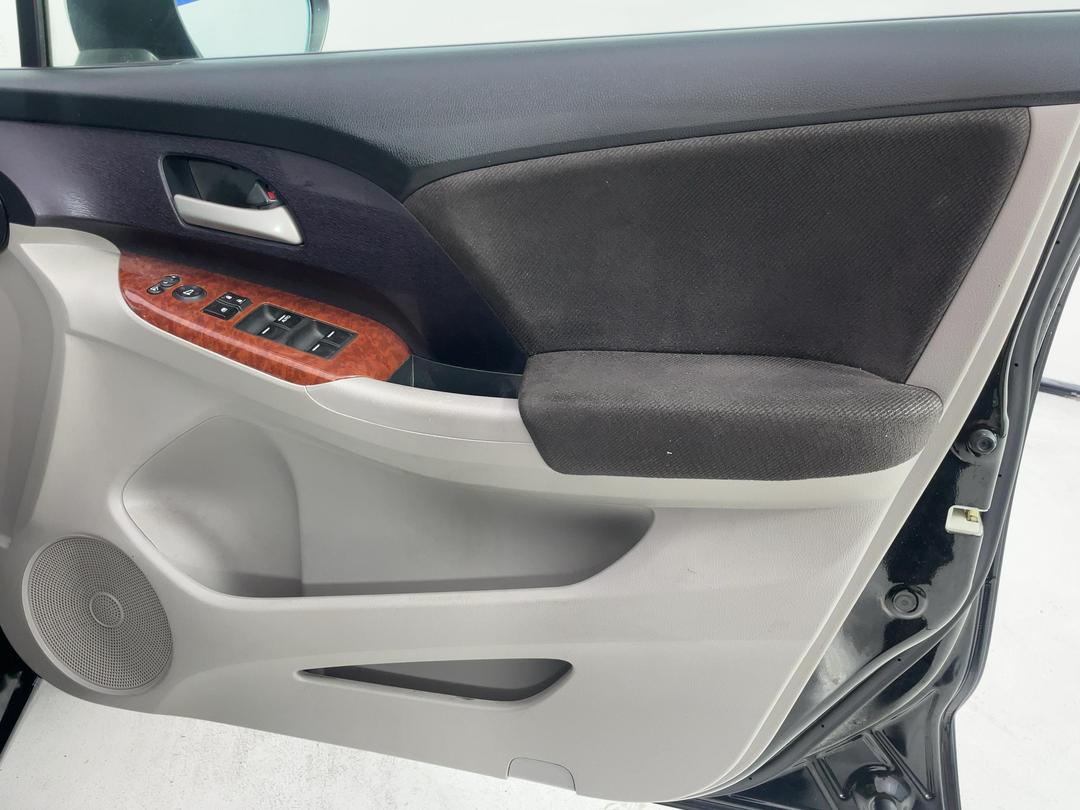 Photo '15' of Honda Odyssey