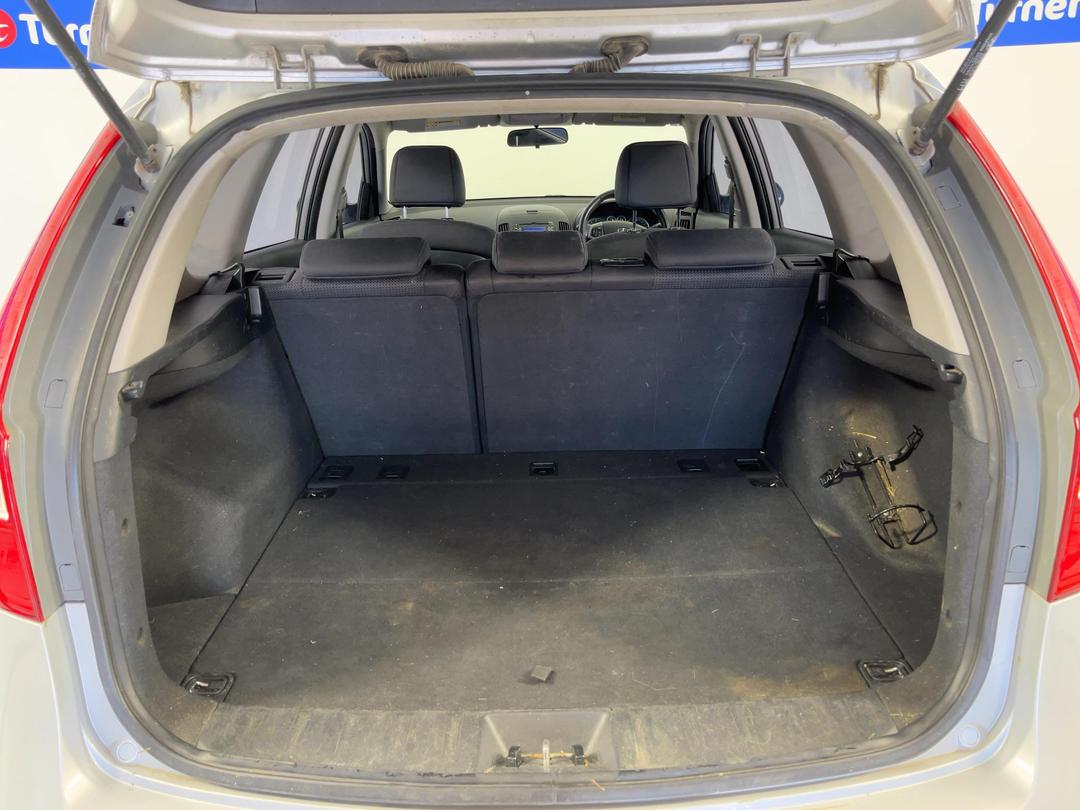 Photo '14' of Hyundai I30