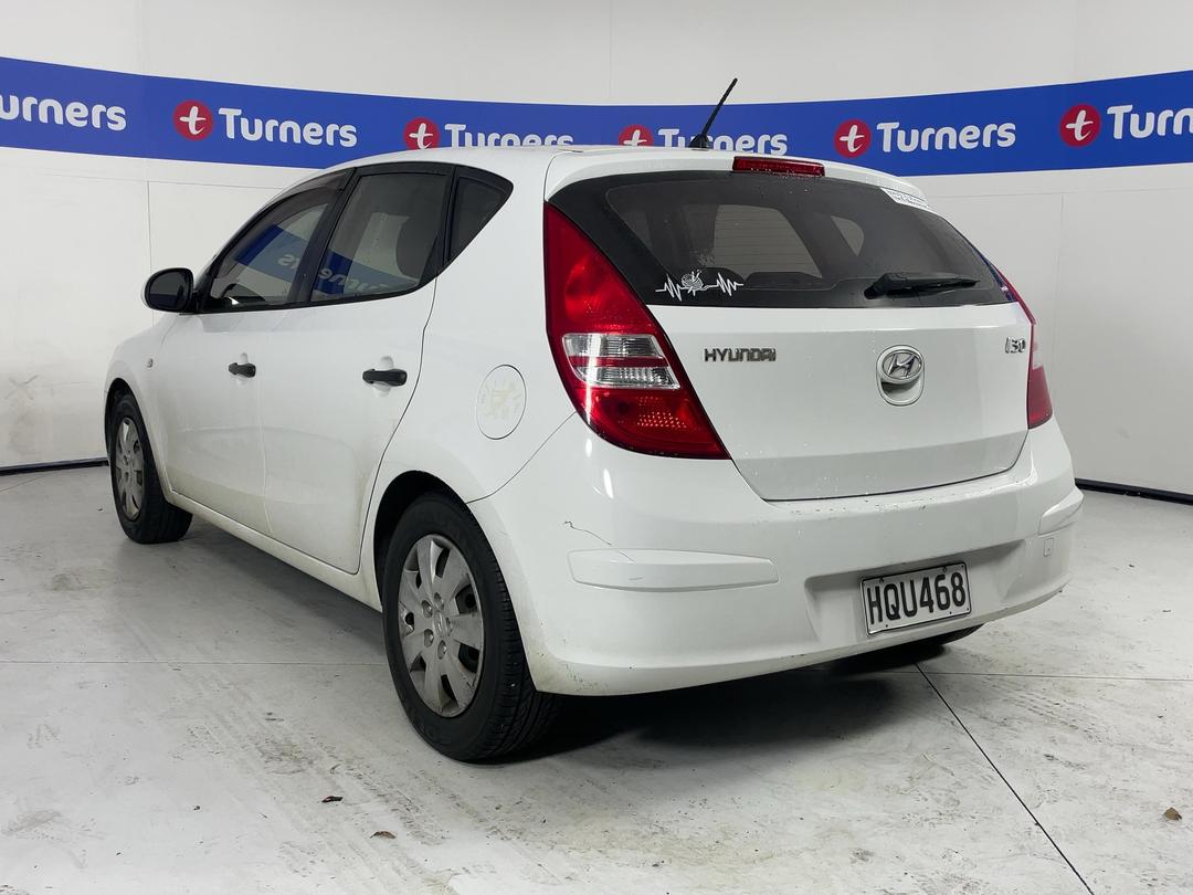 Photo '10' of Hyundai I30 1.6 GDI Photo '10' of Hyundai I30 1.6 GDI
