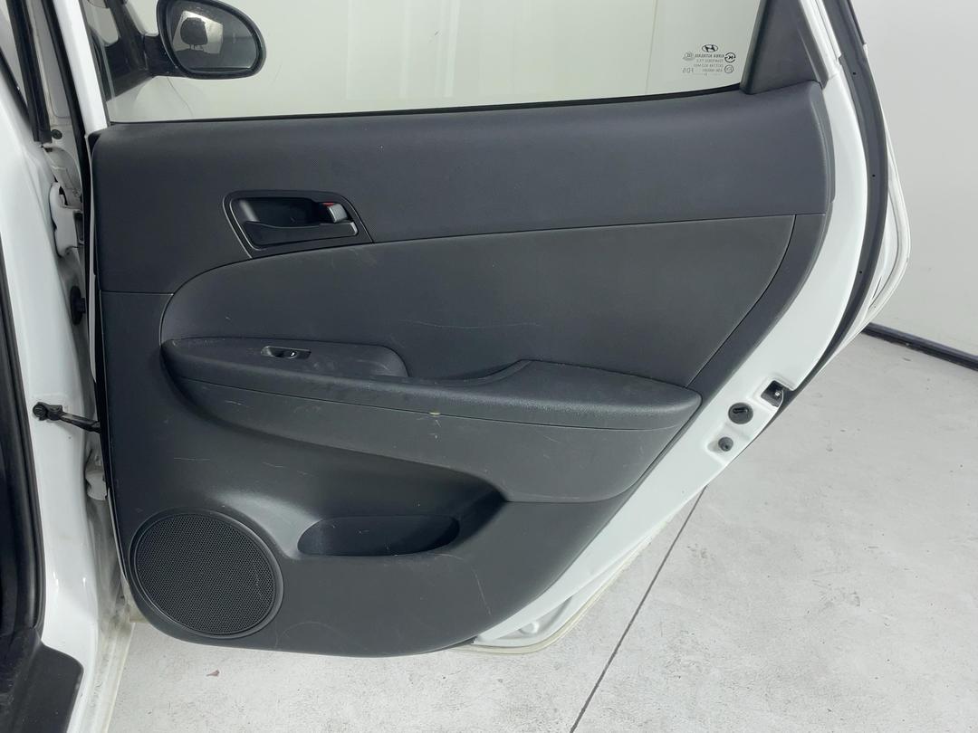 Photo '17' of Hyundai I30 1.6 GDI Photo '17' of Hyundai I30 1.6 GDI