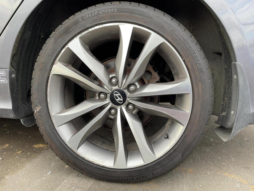 Photo '7' of Hyundai I45 Photo '7' of Hyundai I45