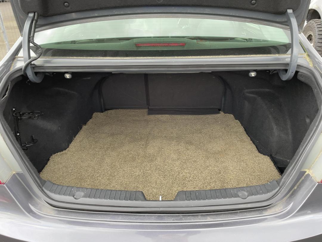 Photo '18' of Hyundai I45 Photo '18' of Hyundai I45