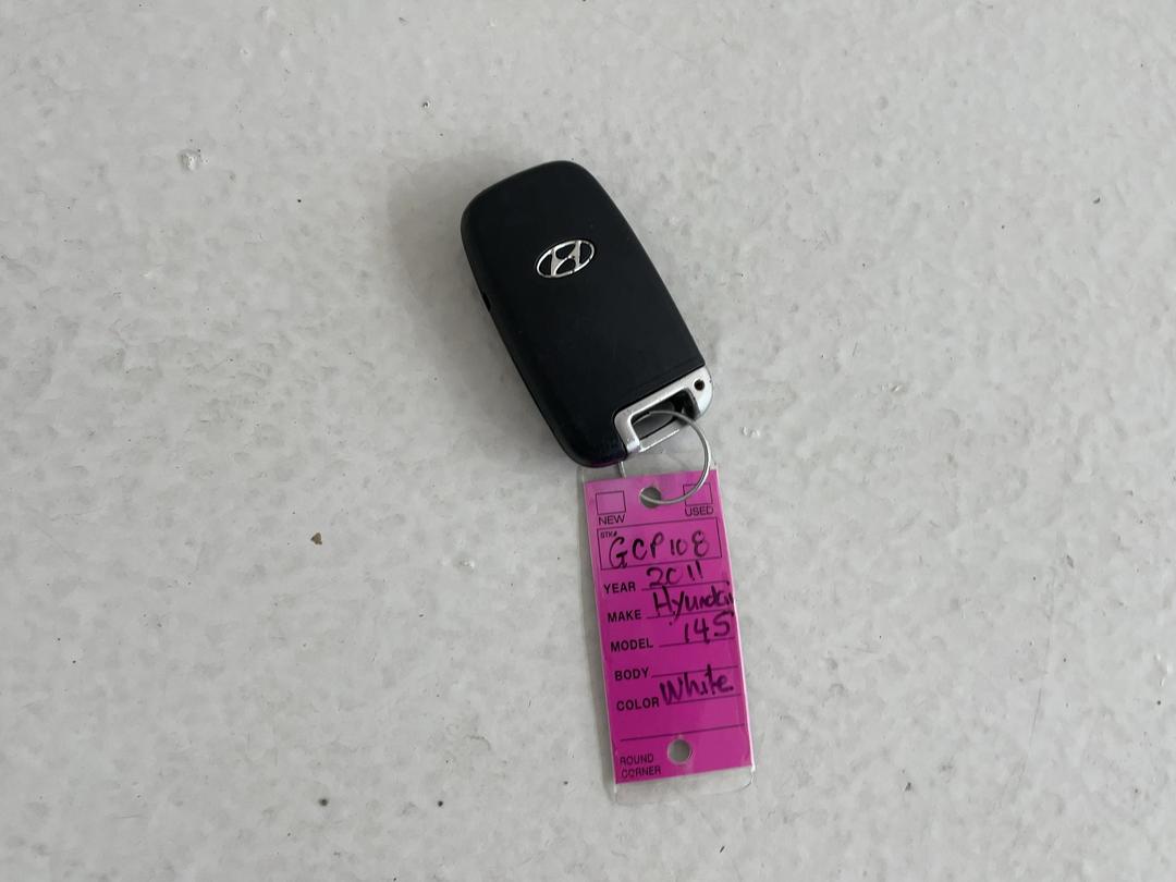 Photo '15' of Hyundai I45 Photo '15' of Hyundai I45