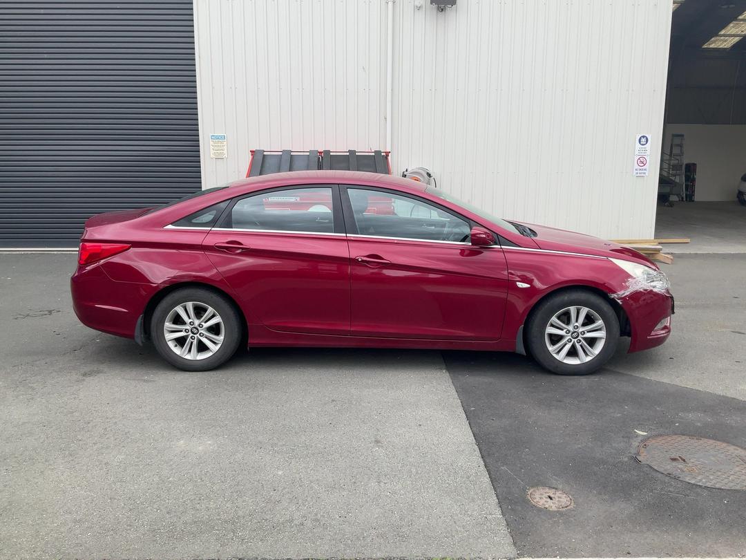 Photo '2' of Hyundai I45 Photo '2' of Hyundai I45