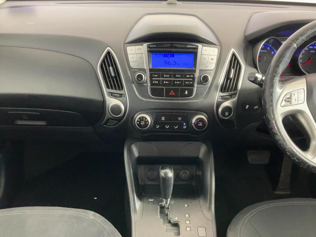Photo '16' of Hyundai Ix35 Photo '16' of Hyundai Ix35