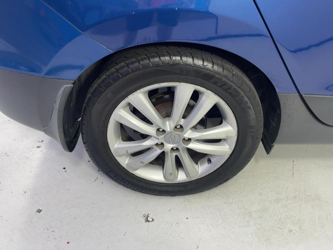 Photo '12' of Hyundai Ix35