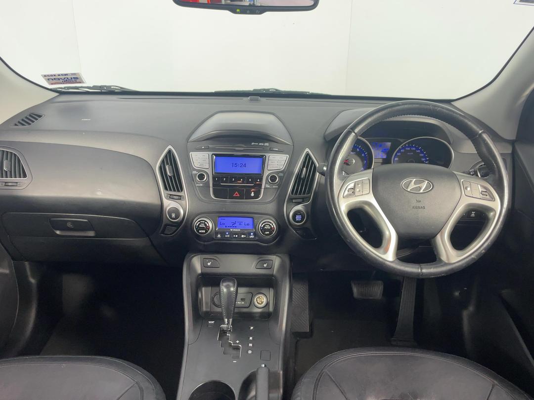 Photo '17' of Hyundai Ix35