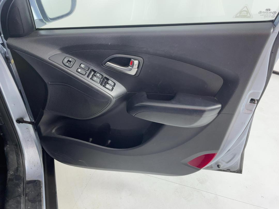Photo '15' of Hyundai Ix35