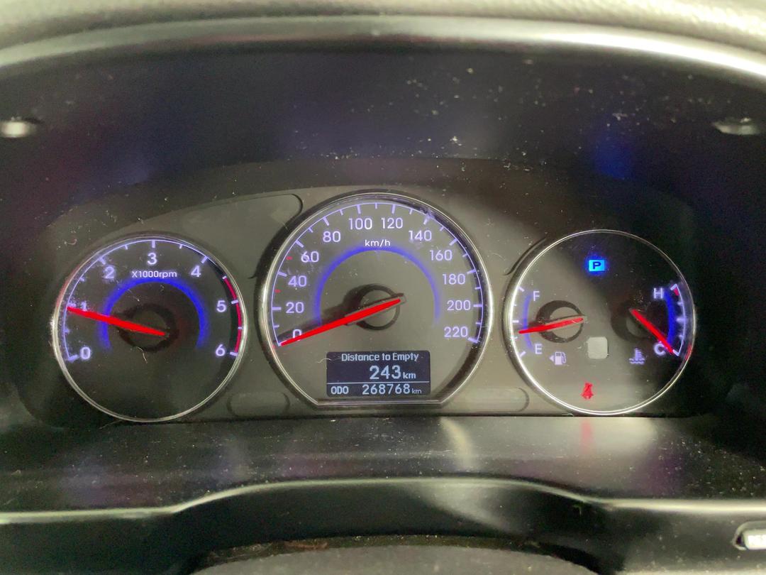 Photo '21' of Hyundai Santa FE