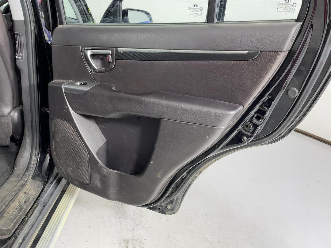 Photo '19' of Hyundai Santa FE