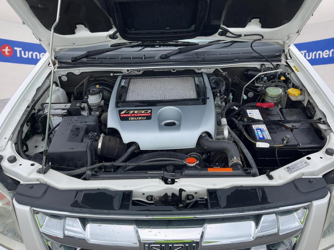 Photo '13' of Isuzu D-MAX