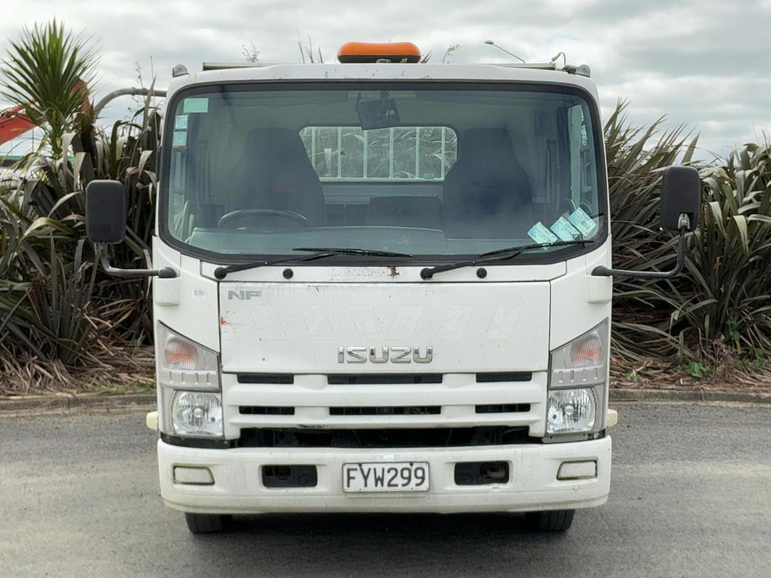 Photo '12' of Isuzu N Series NPR250S Flat Deck