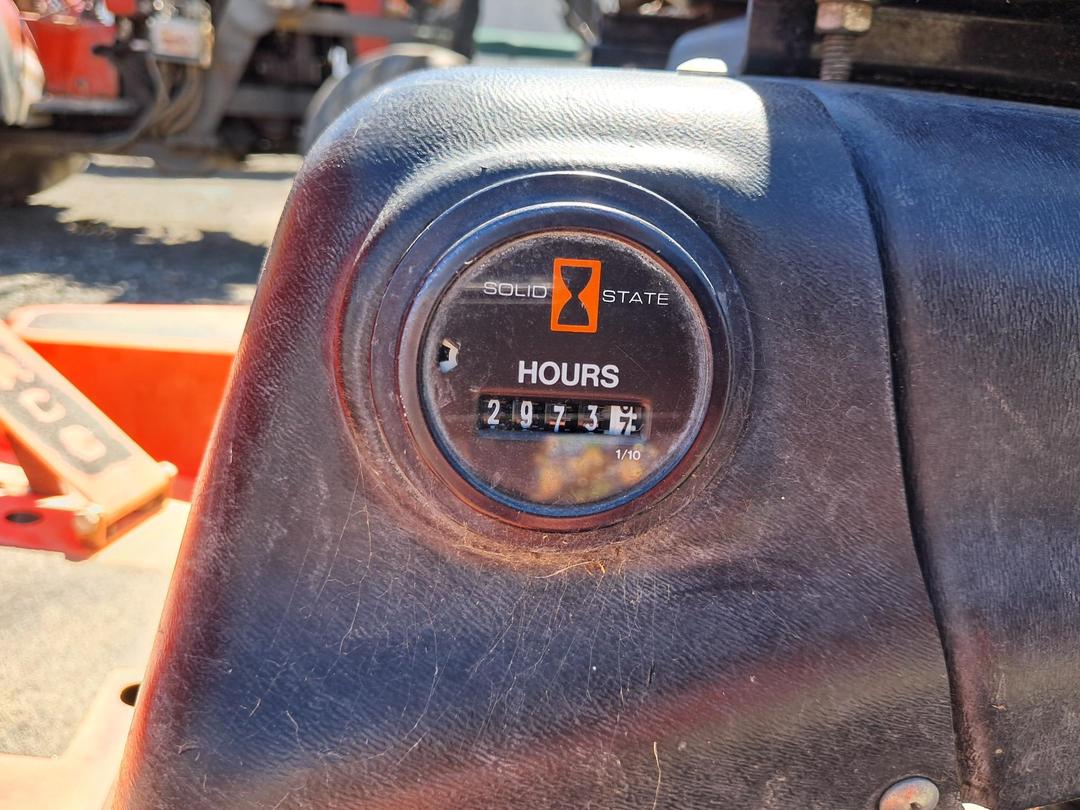 Photo '13' of Jacobsen Ride On Mower Mower