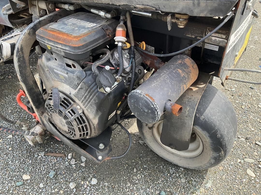 Photo '21' of Jacobsen Ride On Mower Mower