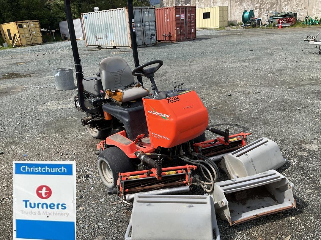 Photo '1' of Jacobsen Ride On Mower Mower