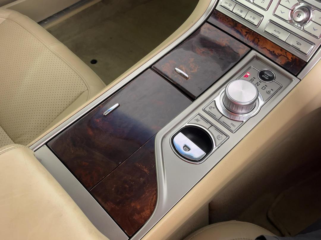 Photo '25' of Jaguar XF