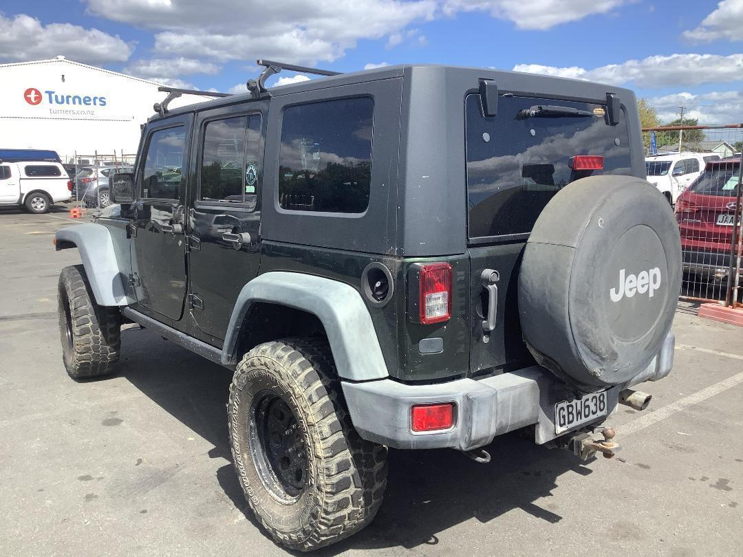 Photo '6' of Jeep Wrangler Rubicon V6