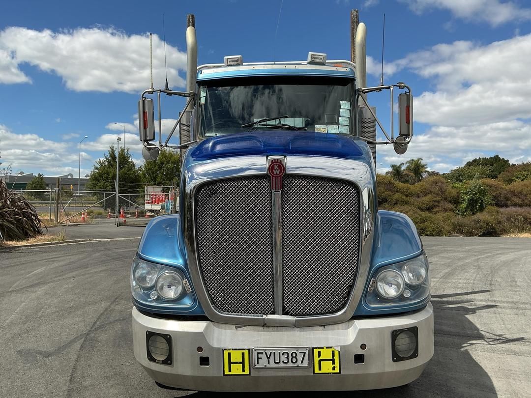 Photo '10' of Kenworth T408 Logger