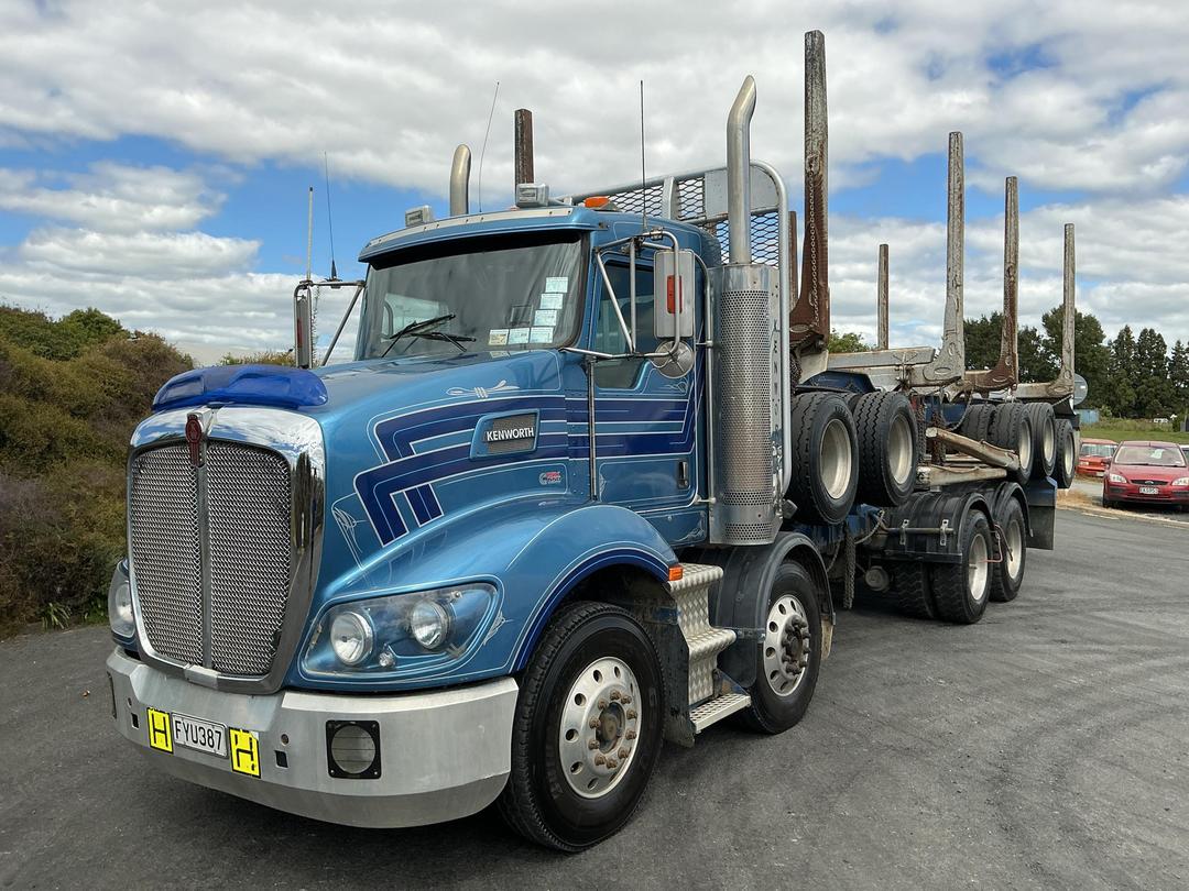 Photo '9' of Kenworth T408 Logger
