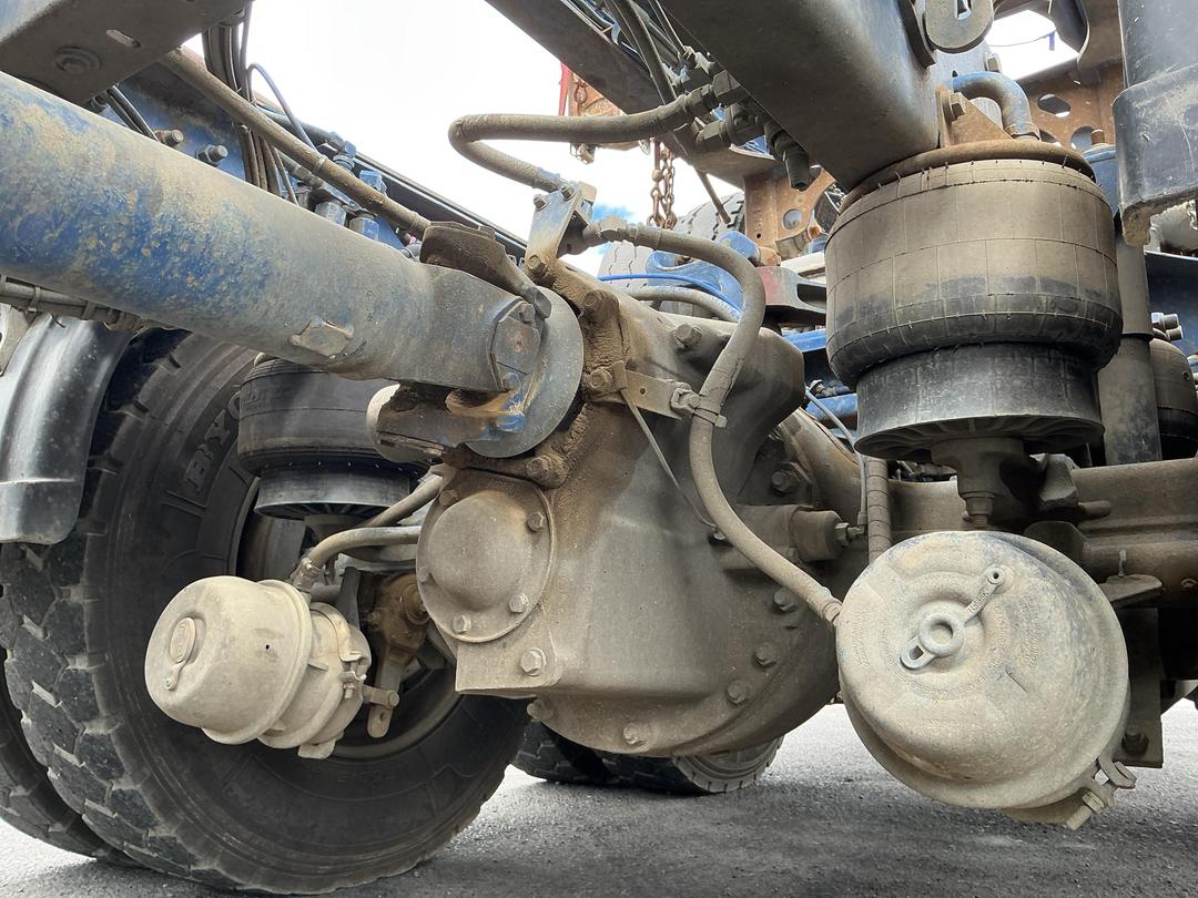 Photo '32' of Kenworth T408 Logger