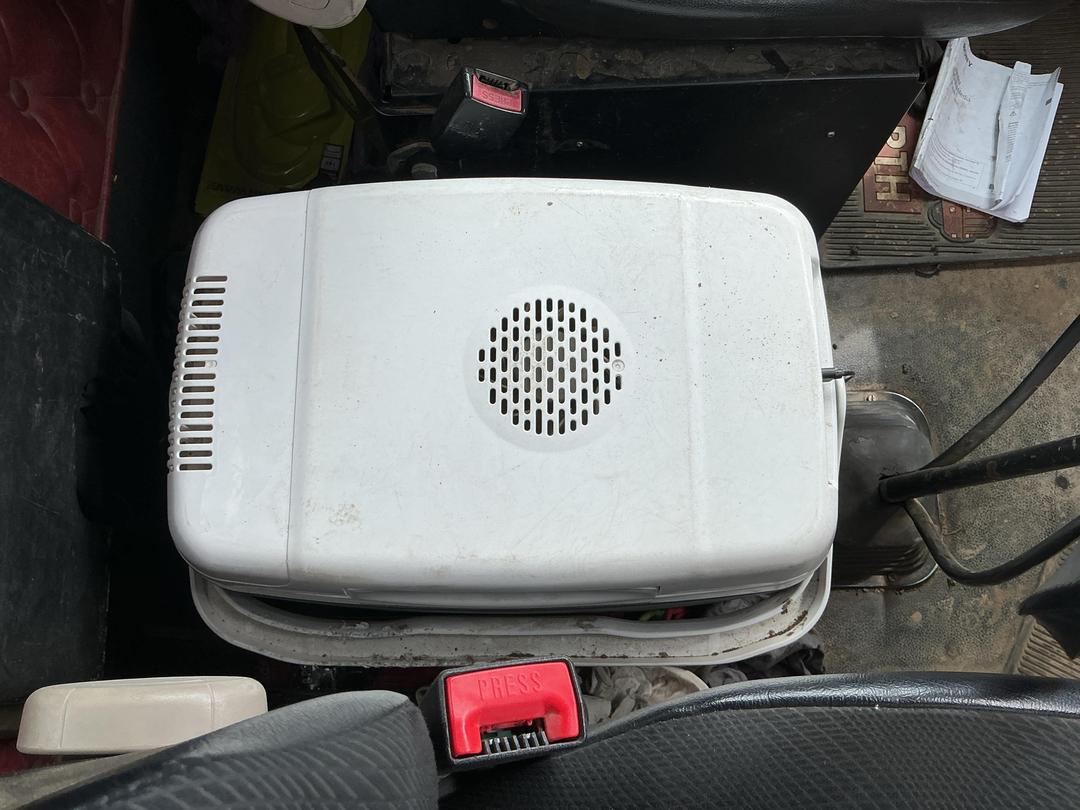 Photo '38' of Kenworth T408 Logger