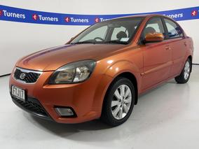 Photo '4' of KIA RIO