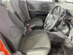 Photo '16' of KIA RIO