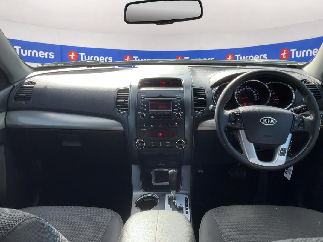 Photo '17' of KIA Sorento R