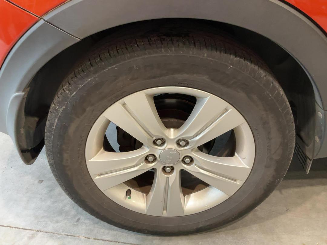 Photo '8' of KIA Sportage Photo '8' of KIA Sportage